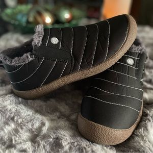 Black slip on waterproof shoes